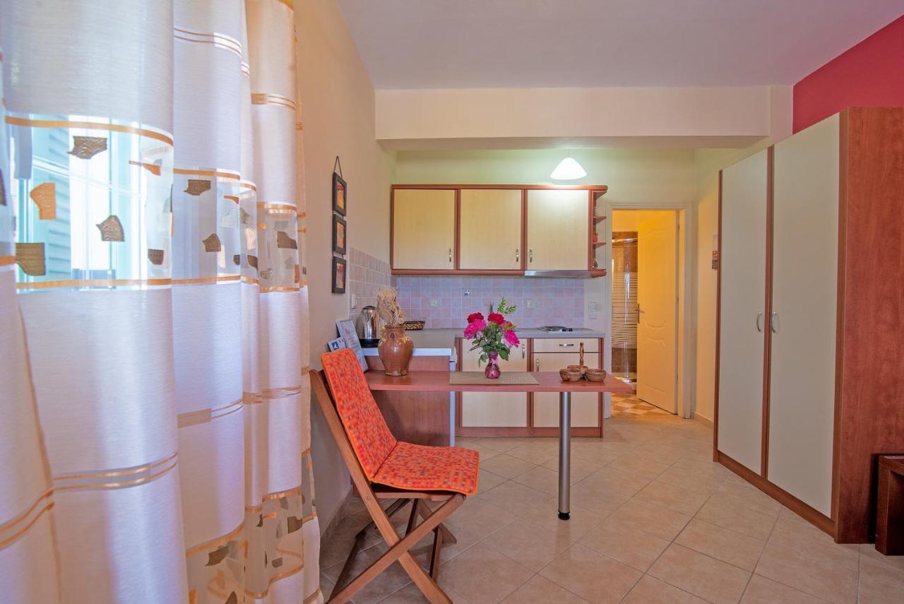 Villa Pepy Studio 2 Mesongí المظهر الخارجي الصورة